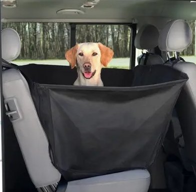 Підстилка для собак захисна в авто Trixie 1348 1.5х1.35 м Чорна TX1348 фото